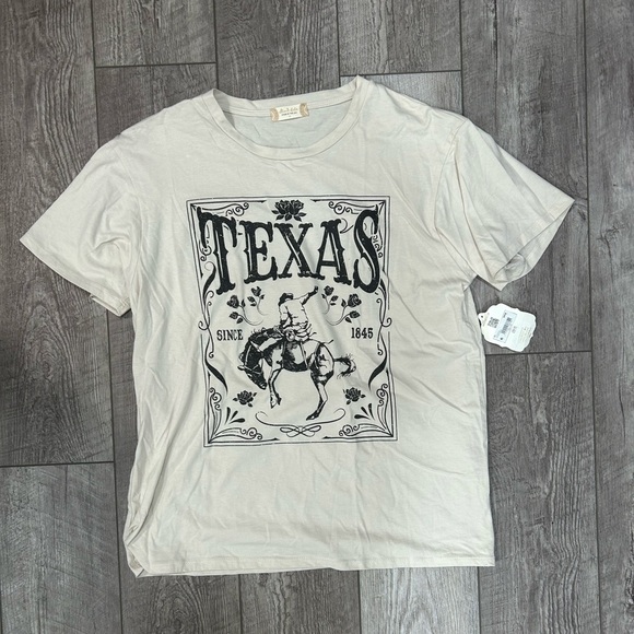Altar'd State Tops - Altar’d State Texas Graphic Oversized Tee